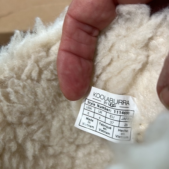 Ugg Kooaburra Shara Tall suede boots - Picture 5 of 9